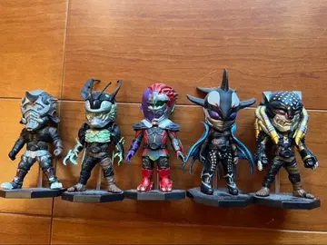 가면라이더 월드 컬렉터블 피규어 5체 세트  그리드