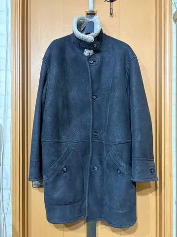 무스탕 코트 [ K.T POUR HOMME ] 꼼사데모드