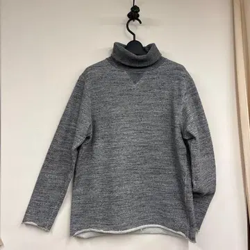 그레이 터틀넥 코튼 트레이닝복