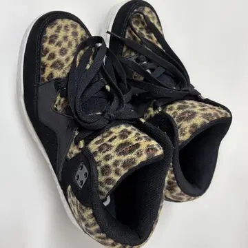 새상품급 MAD 여성용 스니커즈 신기 편합니다.