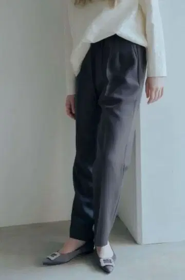 [ 새상품 미사용 ] OHGA 드로스트 팬츠 차콜 그레이