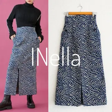 새상품급 INella 제브라 자카드 롱 스커트 블루 1 이네라