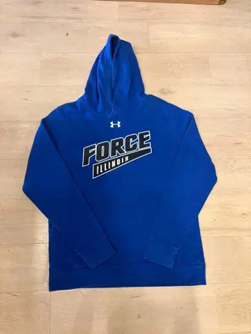 Under Armour 구제 의류 후드티 사이즈 M