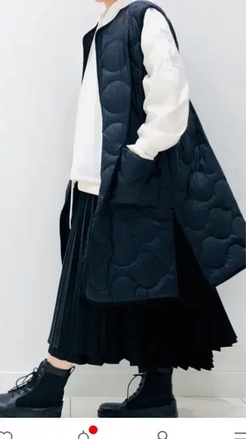 유니클로 theory 울트라 라이트 다운 롱 베스트 S