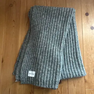 un/new 그레이 리브 머플러