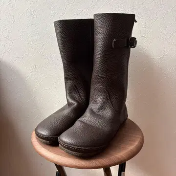 Koos 코스 다크 브라운 23.5cm 38