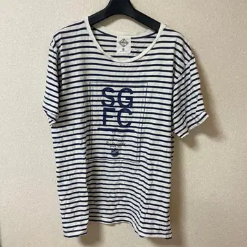 시즈오카 학원 스트라이프 T셔츠