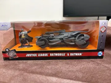 저스티스 리그 배트모빌 & 배트맨 1/32