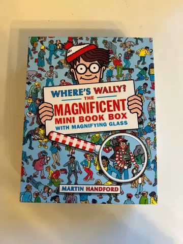 [새상품급] WHERE'S WALLY? 미니 북 박스 (돋보기 포함)