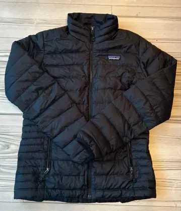 Patagonia 블랙 다운 자켓