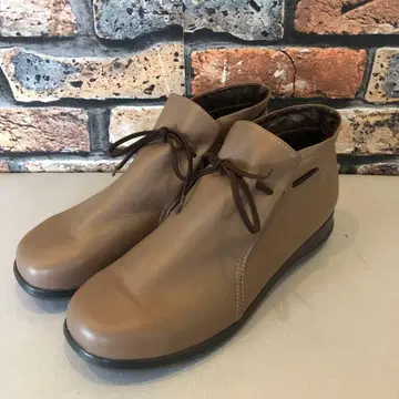 M I S M 가죽 숏부츠 23.5EEE