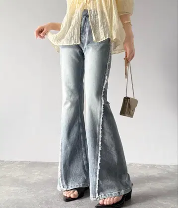 [ 새상품급 ] 슬림 레그! 플레어 팬츠