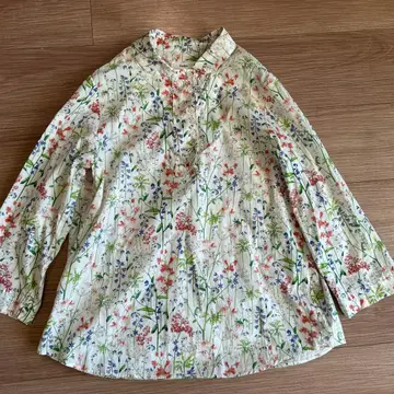 Parkes 둥근 카라 M 블라우스 꽃무늬 셔츠