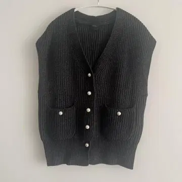 Spick&Span 펄 버튼 꽈배기 니트 베스트 그레이