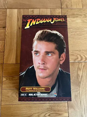미개봉 RAH 인디 존스 매트 윌리엄
