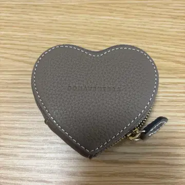 보나벤츄라 하트형 코인 케이스 브라운 미사용 새상품