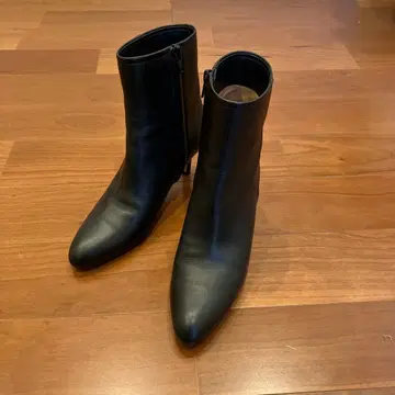 펠리코 사이드 지퍼 부츠