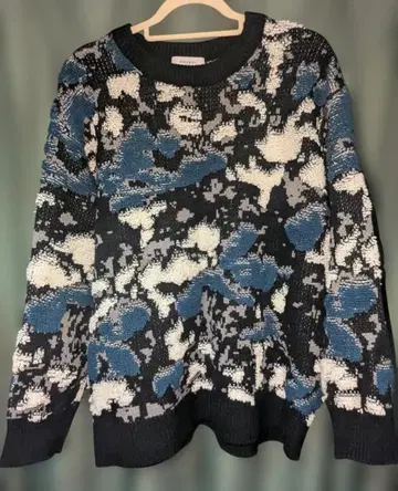 [ 새상품급 ] PAGE BOY 루프 아트 패턴 니트 풀오버