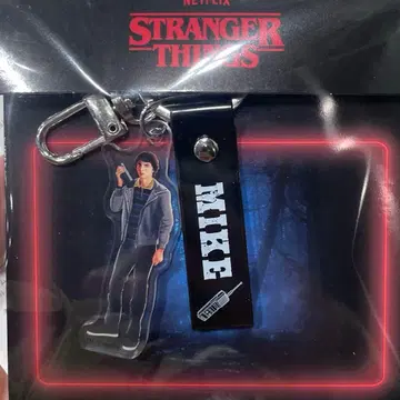 코믹콘 한정판 스트릿 싱어 아크릴 키링 마이크