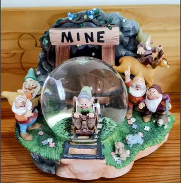 백설공주와 7인의 난쟁이 돔 오르골