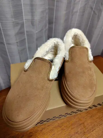 VANS 스웨이드 카멜 슬립온