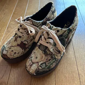 cs T&P 고블랑 직조 곰 무늬 통굽 펌프스 L