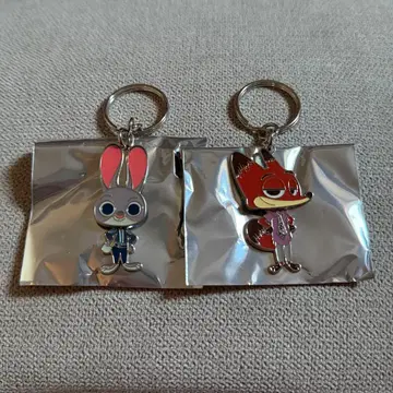 주토피아2 시크릿 키체인