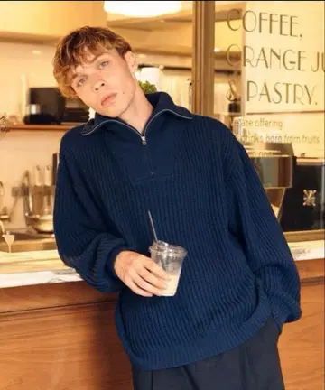 ONCILY 네이비 하프 지퍼 니트 M