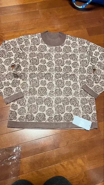 와코루 LOVE BODY L 사이즈 상의 미사용