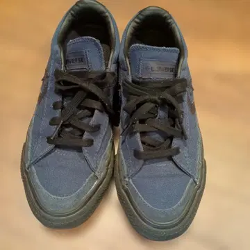 Converse 네이비 스니커즈