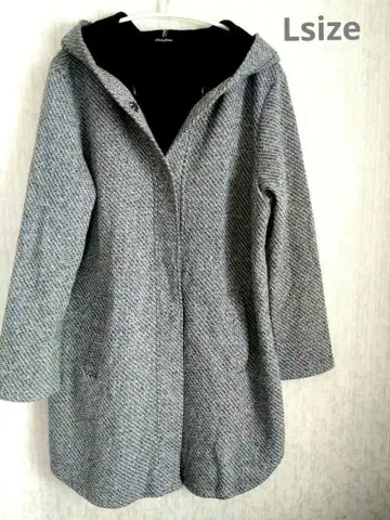 후드 부착 그레이 계열 캐주얼 코트