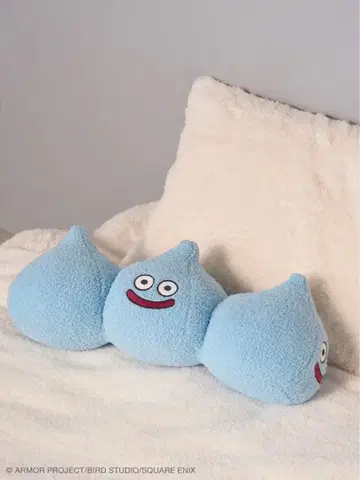 드래곤 퀘스트 드퀘 젤라피케 콜라보 슬라임 쿠션