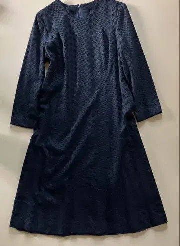 다크 블루 긴팔 원피스