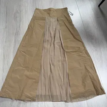 Ray BEAMS 베이지 슬릿 롱 스커트