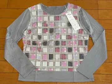 매기의 그레이와 핑크 체크 무늬 긴팔 티셔츠