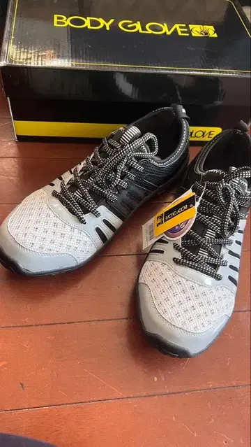 BODY GLOVE 통기성 물 빠짐 스니커즈 미사용품