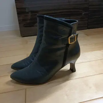 히미코 숏부츠 23 사이즈