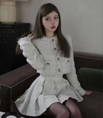 다리치 컴팩트 프린지 트위드 자켓 화이트 셋업 미사용 새상품