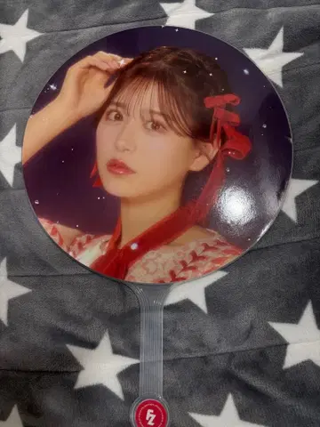 FRUITS ZIPPER 츠키사다 아오토 부채