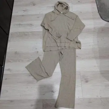 빌라봉 니트 셋업