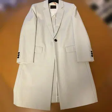 TOMORROWLAND 체스터 코트