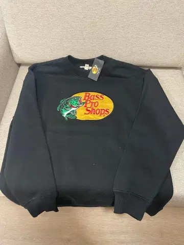 Bass Pro Shops 블랙 맨투맨 버스프로