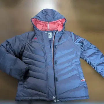새상품급 le coq sportif 후드 부착 다운 자켓