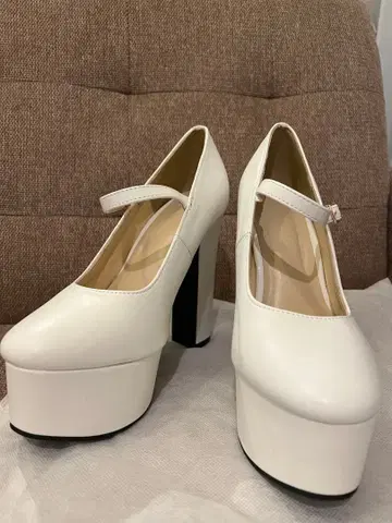 브라이덜 슈즈 화이트 13.5cm 힐 23.5cm