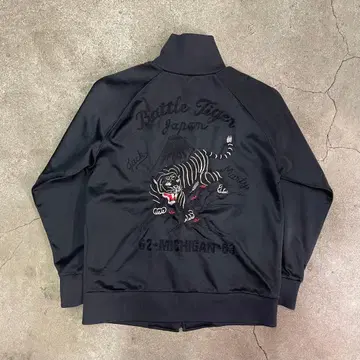 동양 엔터프라이즈 호랑이 자수 트랙 자켓 스카 자켓