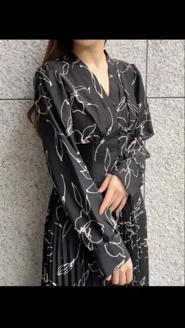 COCODEAL 플라워 프린트 긴팔 롱 원피스