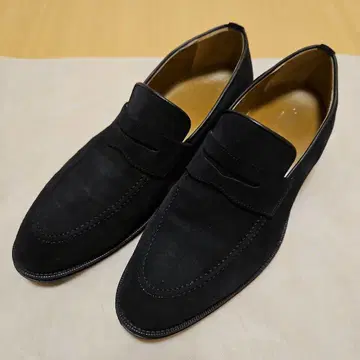 유나이티드 애로우즈 스웨이드 페니 로퍼 블랙