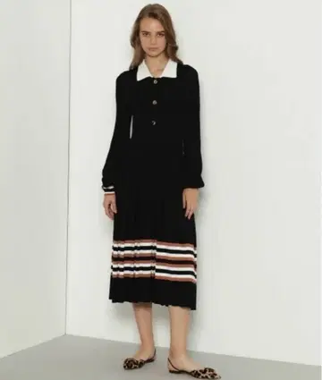 그레이스 콘티넨탈 니트 플리츠 원피스