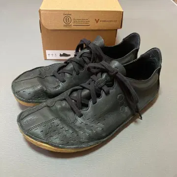 SENSUS / 센서스 블랙 EU43 (Vivobarefoot)