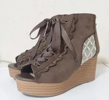 axes femme 레이스업 부츠샌들
